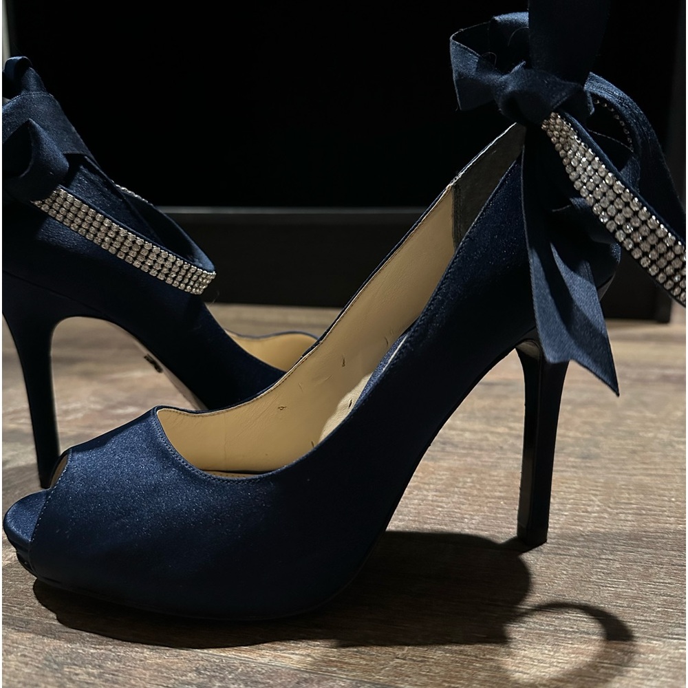 Nina Karen luster womens Navy satin heels with crystal ankle ribbon